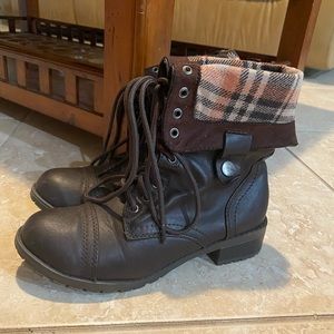 Soda convertible fold combat boots